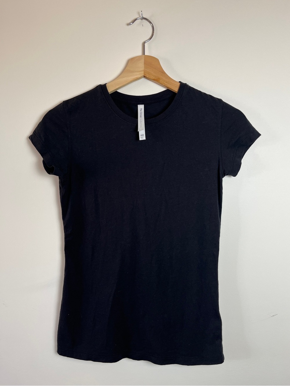 Aritzia | The Group by Babaton | Crew Neck Tee | XXS | Black | Fitted | Basics